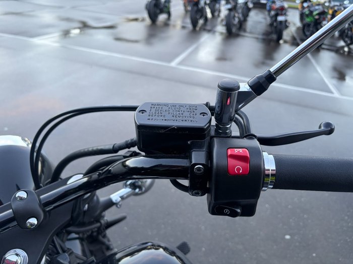 2018 Yamaha XVS650 V-STAR CUSTOM Black