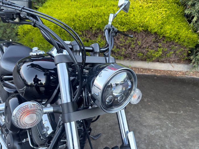 2018 Yamaha XVS650 V-STAR CUSTOM Black