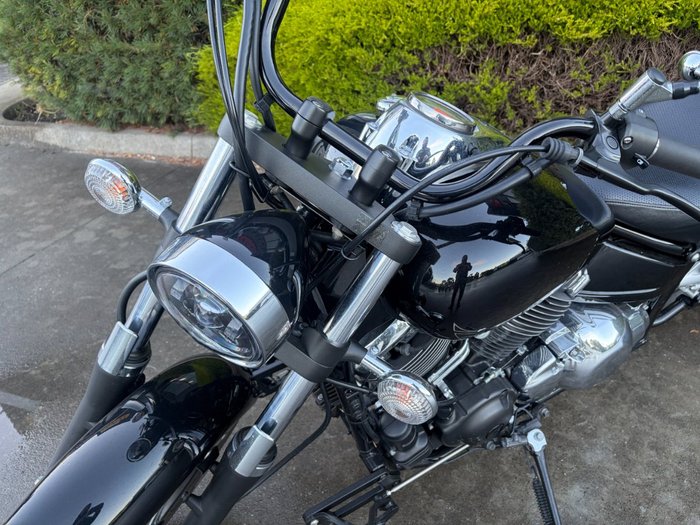 2018 Yamaha XVS650 V-STAR CUSTOM Black