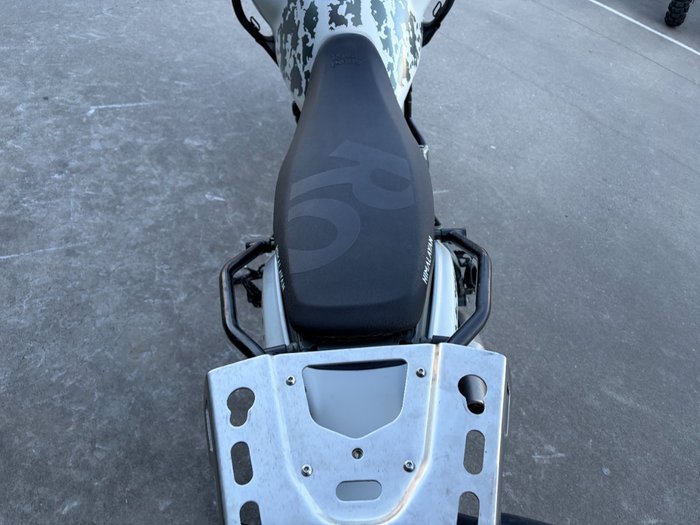 2024 Royal Enfield HIMALAYAN 450 White