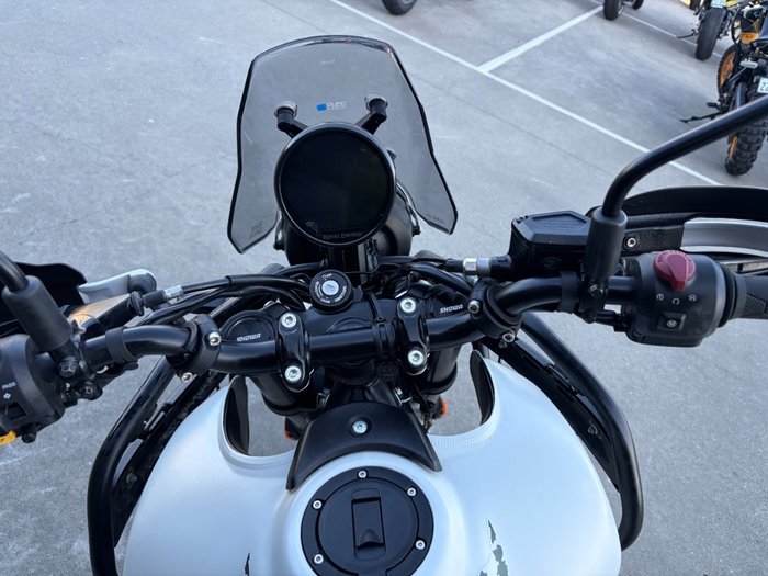 2024 Royal Enfield HIMALAYAN 450 White