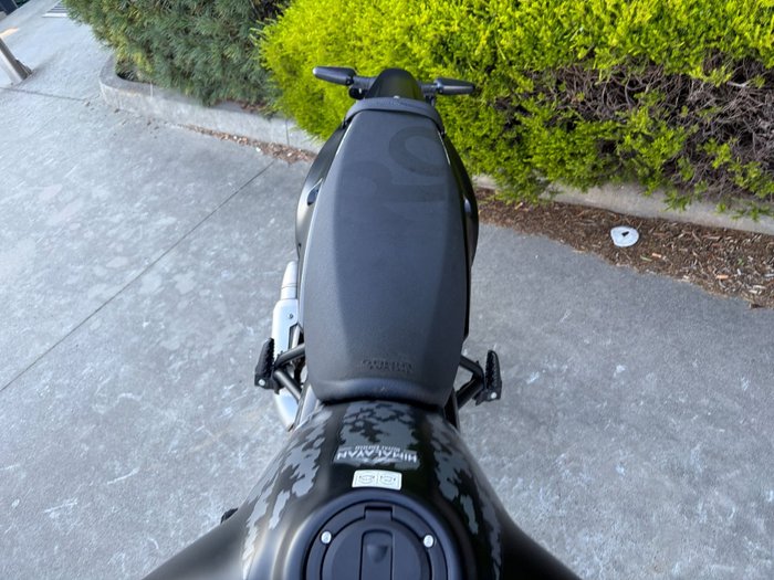 2025 Royal Enfield HIMALAYAN 450 BLACK
