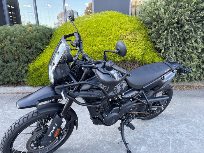 2025 Royal Enfield HIMALAYAN 450 BLACK