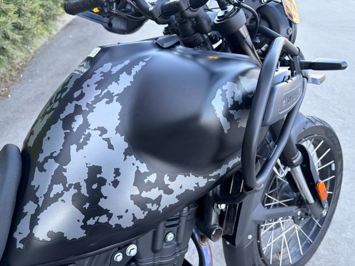 2025 Royal Enfield HIMALAYAN 450 BLACK