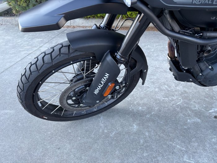 2025 Royal Enfield HIMALAYAN 450 BLACK