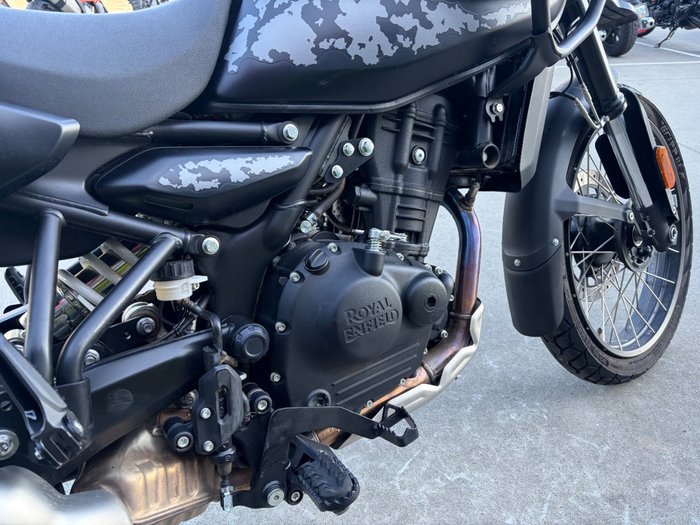 2025 Royal Enfield HIMALAYAN 450 BLACK