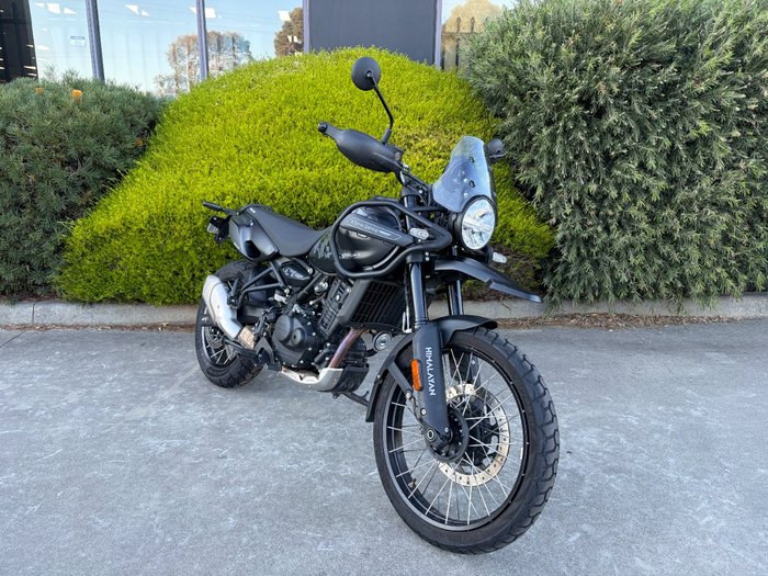 2025 Royal Enfield HIMALAYAN 450 BLACK