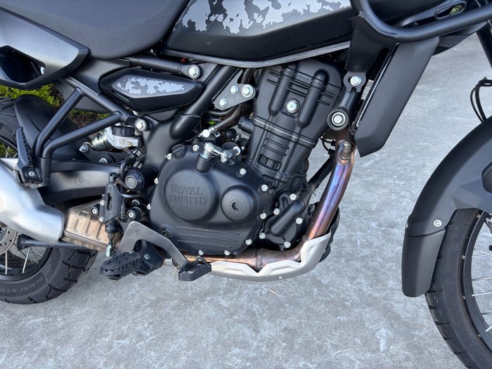 2025 Royal Enfield HIMALAYAN 450 BLACK