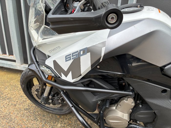 2021 CFMOTO 650MT ABS WHITE