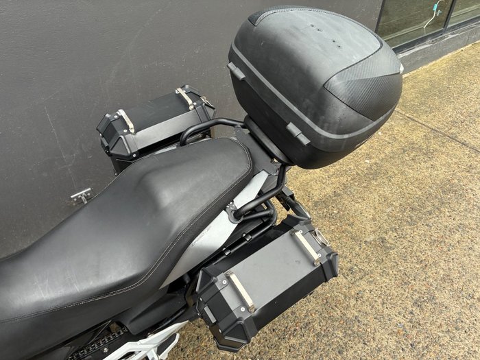2021 CFMOTO 650MT ABS WHITE
