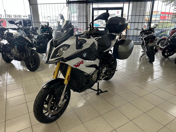2016 BMW