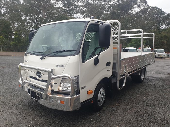 2025 Hino 300 Series
