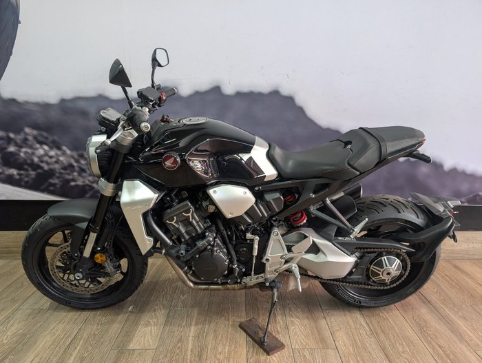 2018 Honda CB1000R (ABS) Black