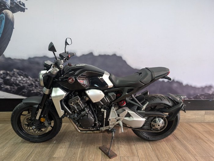 2018 Honda CB1000R (ABS) Black