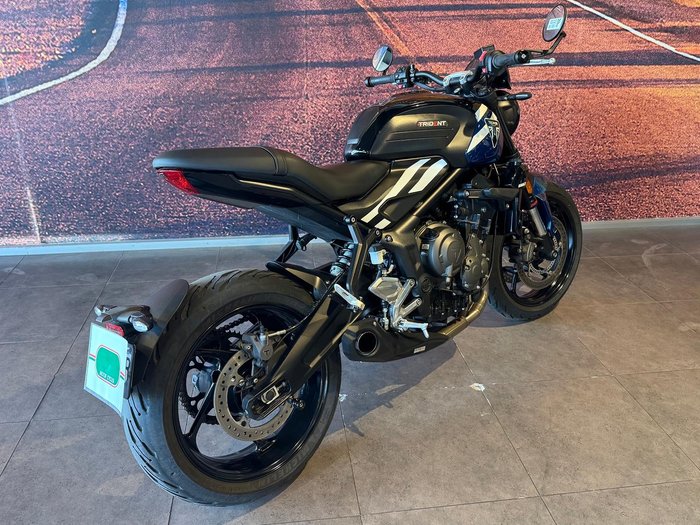 2025 Triumph Trident 660 Full Power Trident