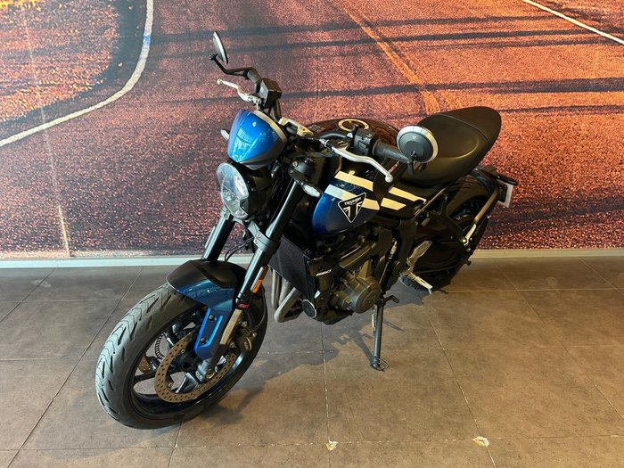 2025 Triumph Trident 660 Full Power Trident