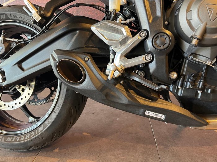 2025 Triumph Trident 660 Full Power Trident