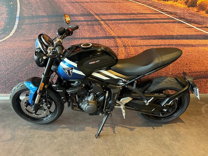 2025 Triumph Trident 660 Full Power Trident