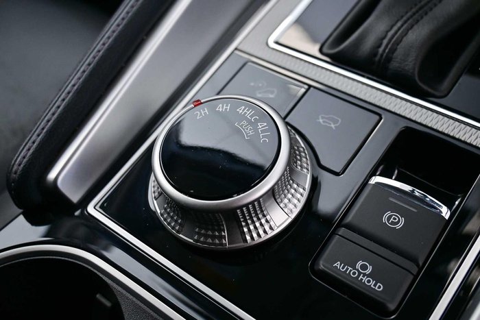 2025 Mitsubishi Pajero Sport GLS