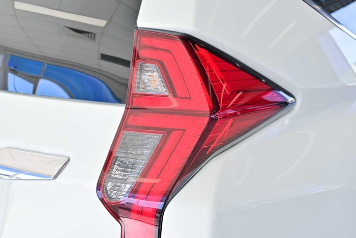 2025 Mitsubishi Pajero Sport GLS