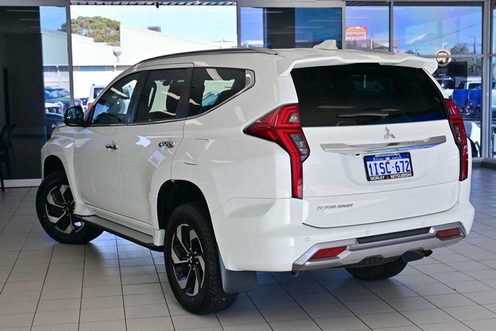 2025 Mitsubishi Pajero Sport GLS