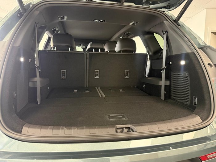 2026 BYD SEALION 8 Premium AWD