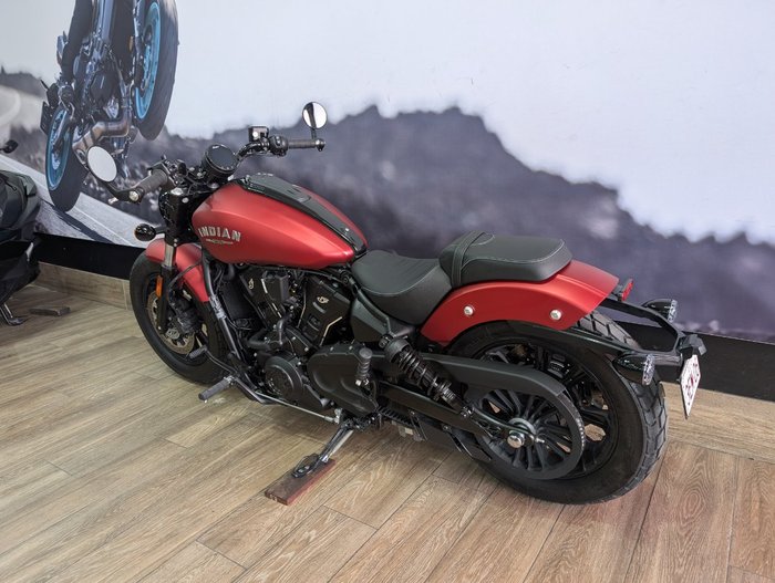 2025 INDIAN SCOUT BOBBER LIMITED RED