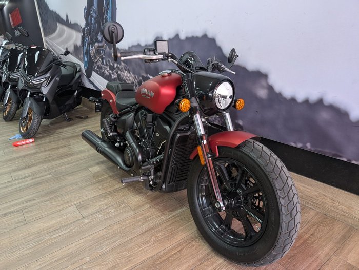 2025 INDIAN SCOUT BOBBER LIMITED RED