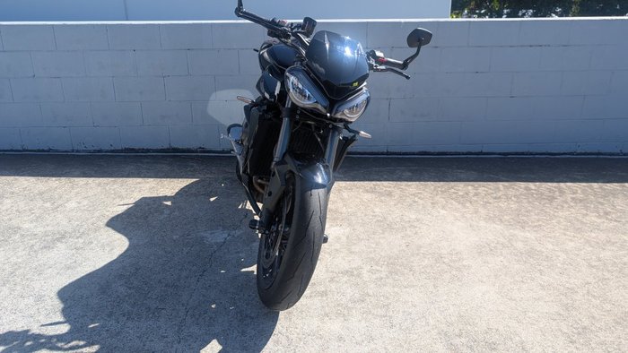2025 Triumph STREET TRIPLE RS Black