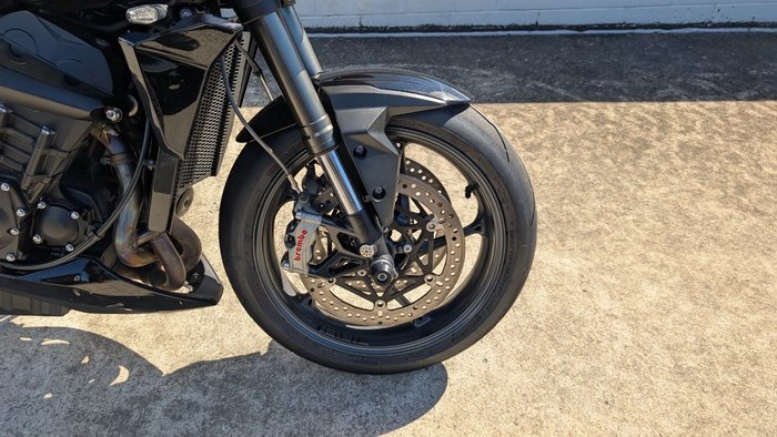 2025 Triumph STREET TRIPLE RS Black