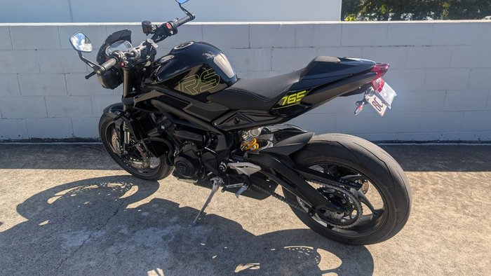 2025 Triumph STREET TRIPLE RS Black