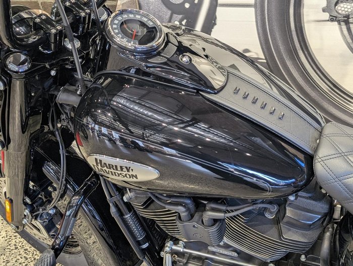 2023 Harley-Davidson Heritage Classic 114 (FLHCS) Softail Black