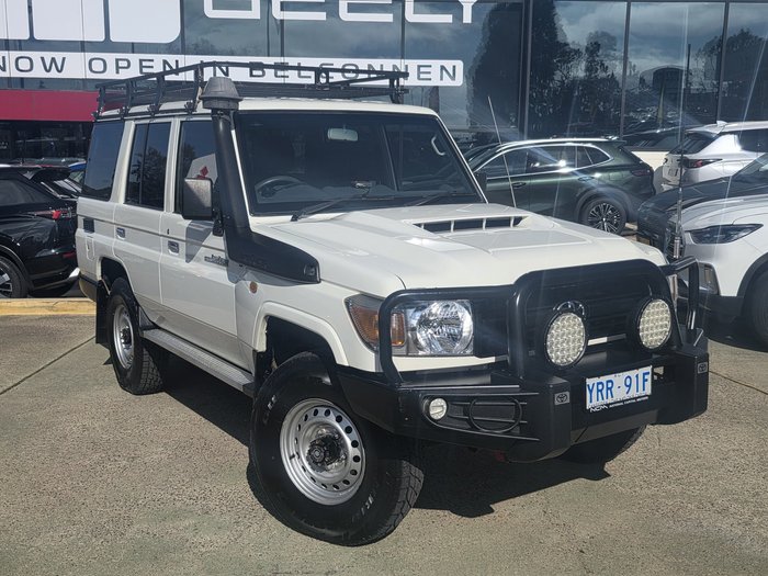 2016 Toyota Landcruiser