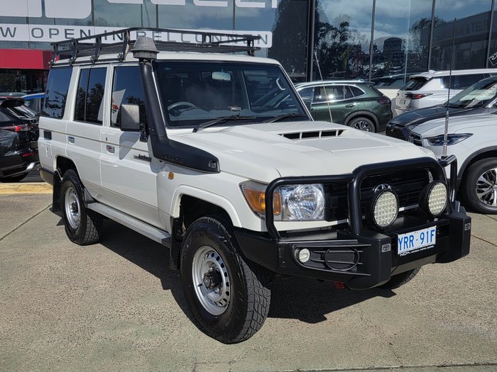 2016 Toyota Landcruiser Workmate