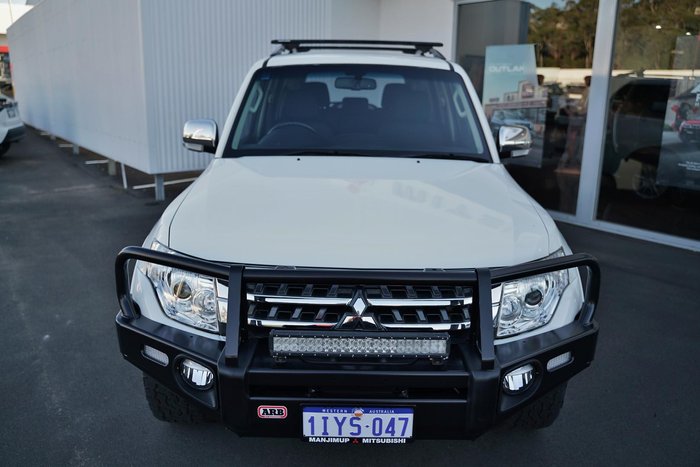 2016 Mitsubishi Pajero GLX