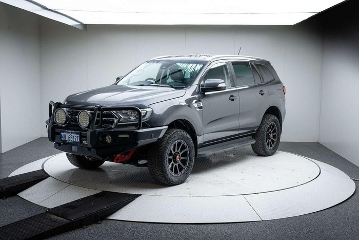 2019 Ford Everest