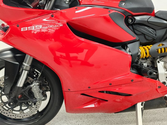 2015 DUCATI 899 PANIGALE Red