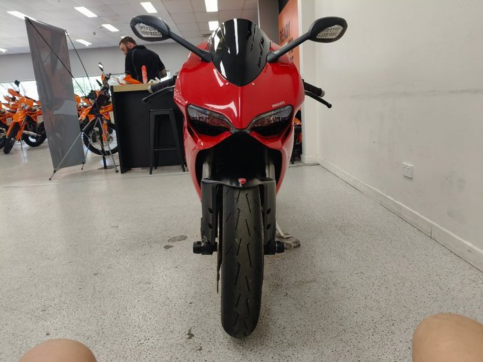 2015 DUCATI 899 PANIGALE Red