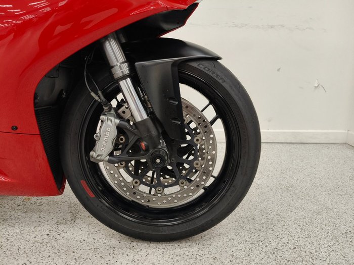 2015 DUCATI 899 PANIGALE Red