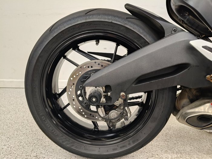 2015 DUCATI 899 PANIGALE Red