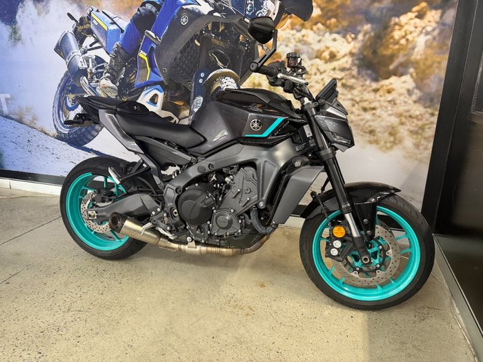 2024 Yamaha MT-09A (MT-09) BLUE