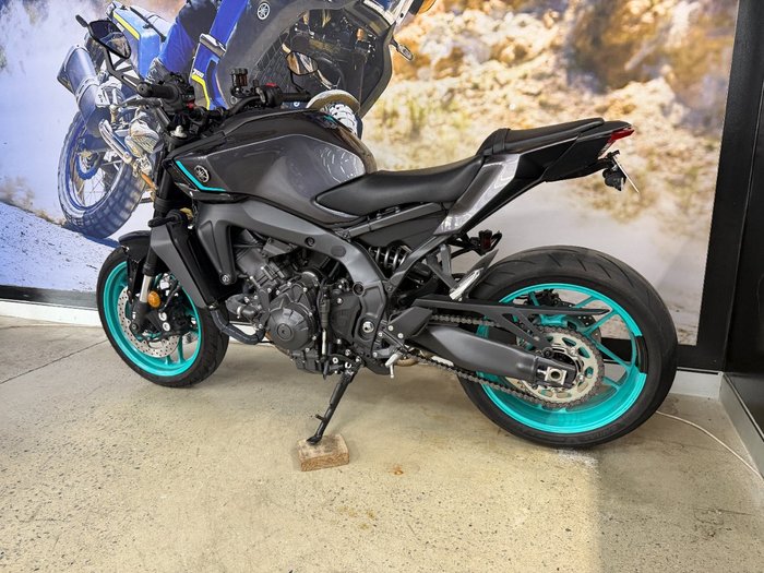2024 Yamaha MT-09A (MT-09) BLUE