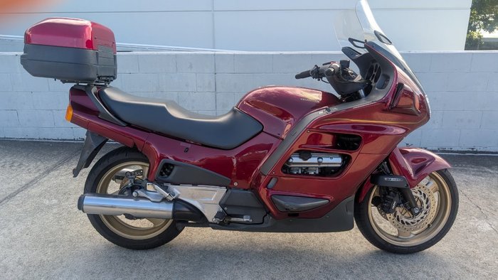 2001 Honda ST1100A Red
