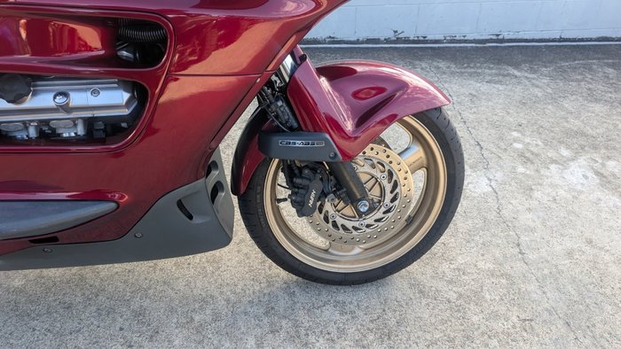 2001 Honda ST1100A Red