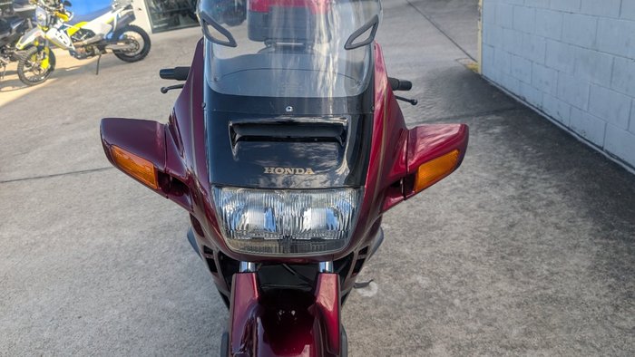 2001 Honda ST1100A Red