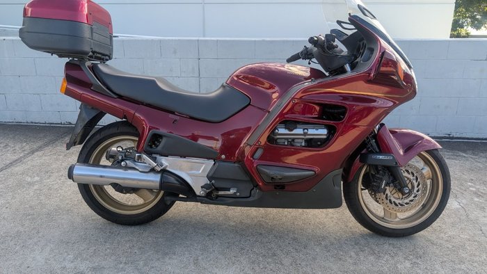 2001 Honda ST1100A Red