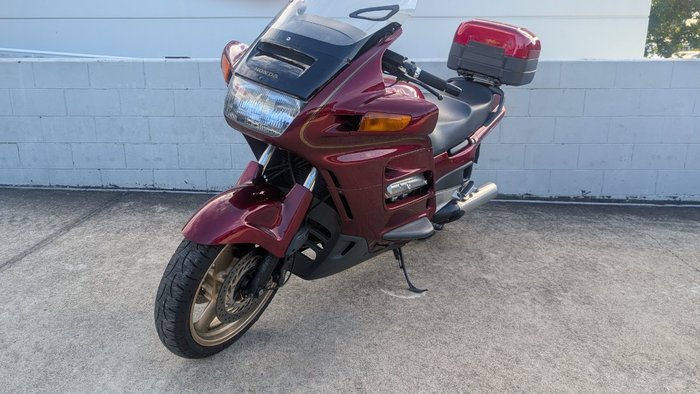 2001 Honda ST1100A Red