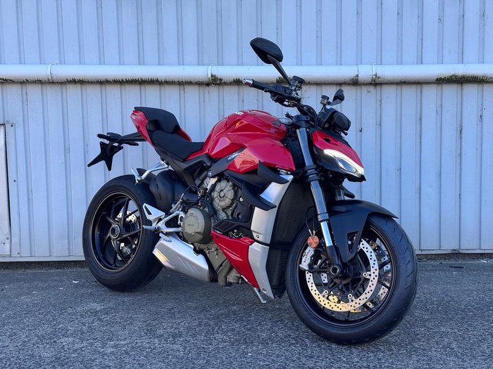 2020 Ducati Streetfighter V4 Streetfighter Red
