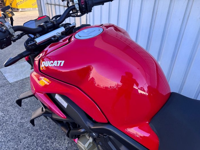 2020 Ducati Streetfighter V4 Streetfighter Red