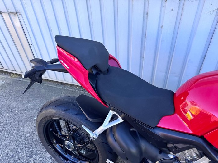 2020 Ducati Streetfighter V4 Streetfighter Red
